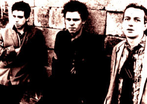 THE CLASH - Mick Jones - Paul Simonon - Joe Strummer